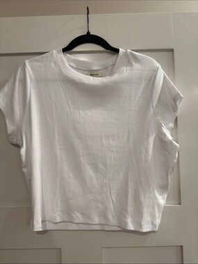 Madewell Crisp White Relaxed Crewneck Cropped Tee - Women’s size XXL